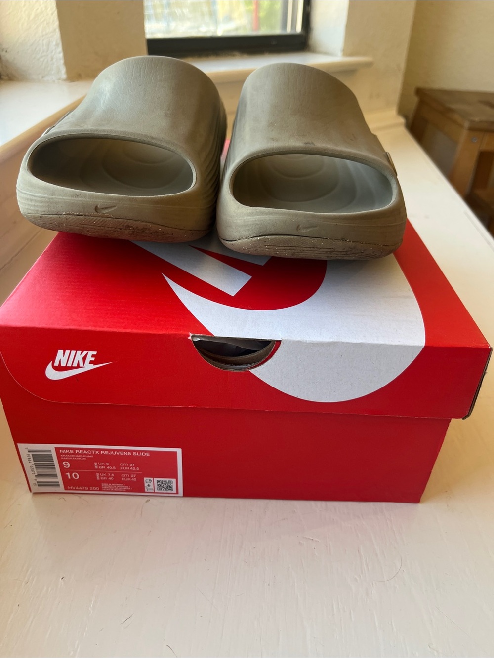 Nike men’s slide reactx reguvin8